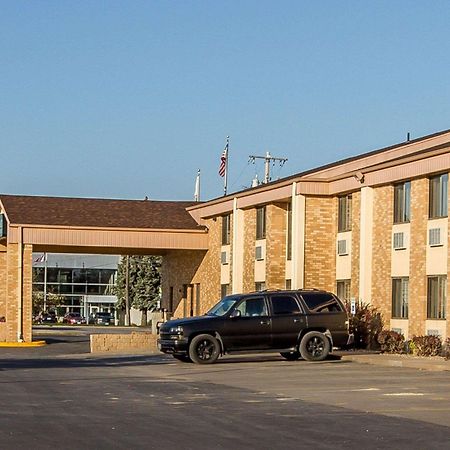 Quality Inn Burlington Near Hwy 34 Екстер'єр фото