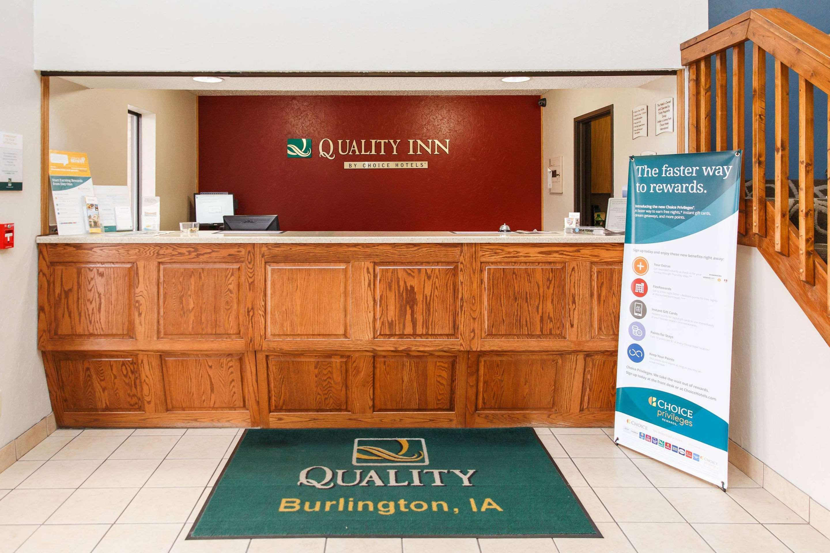 Quality Inn Burlington Near Hwy 34 Екстер'єр фото