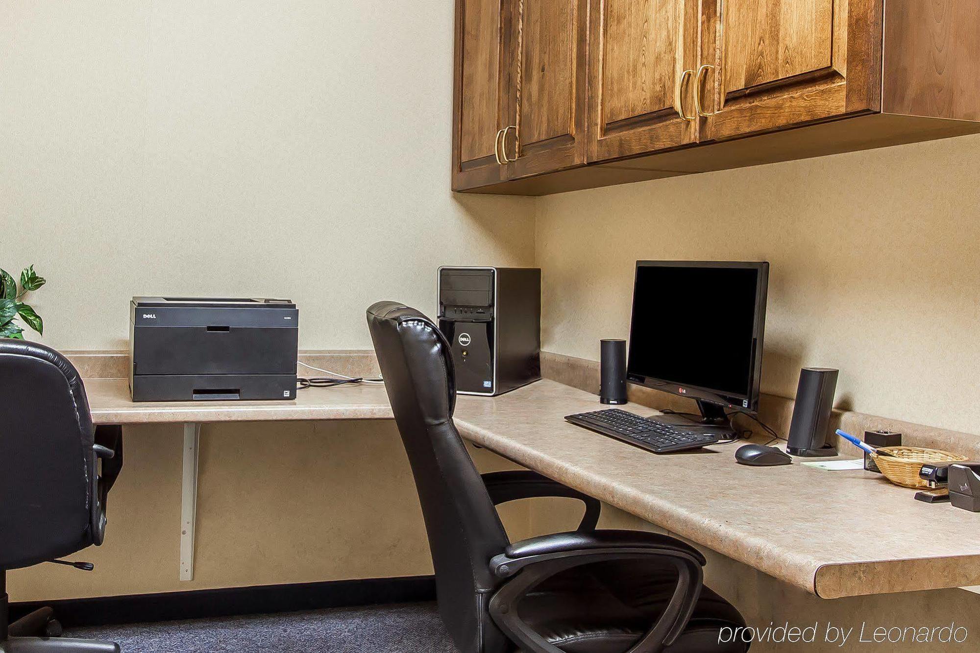 Quality Inn Burlington Near Hwy 34 Екстер'єр фото
