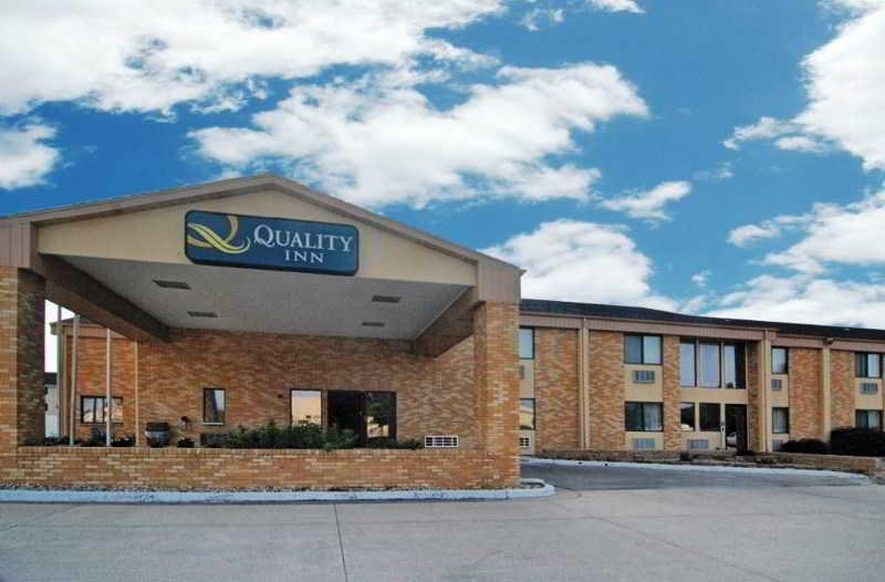 Quality Inn Burlington Near Hwy 34 Екстер'єр фото