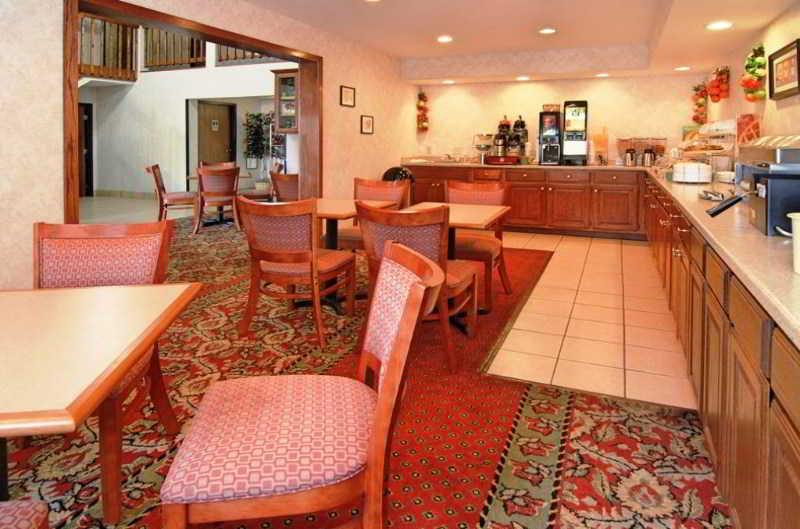 Quality Inn Burlington Near Hwy 34 Екстер'єр фото